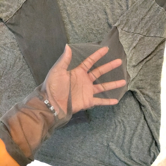 Women's Design Mesh Long Sleeve Causal Top Plus Size  1X - Picture 4 of 9